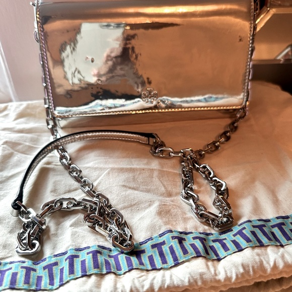 -SOLD- Tory Burch Crossbody/Clutch Bag - Picture 4 of 5